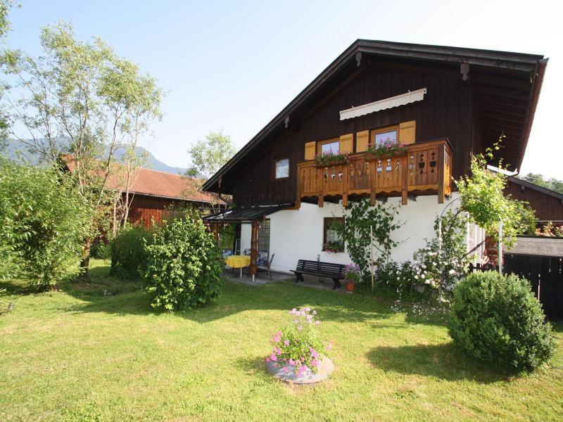 Bachbauernhof Apartment Байериш Гмайн Екстериор снимка